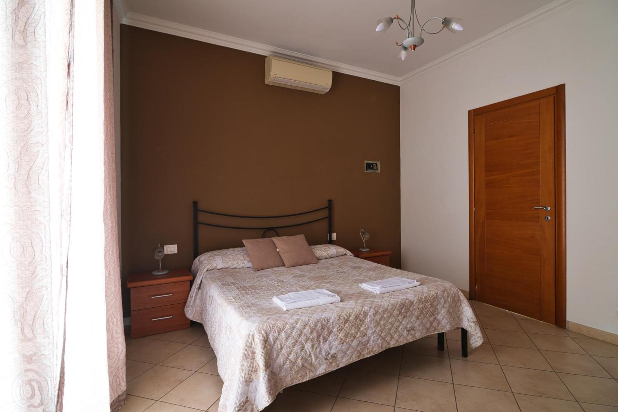 Hotel La Casa Degli Artisti 1 Nettuno Exterior foto